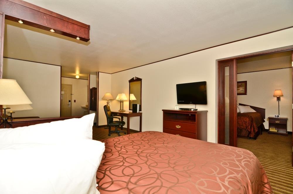 Best Western Post Inn Стая снимка