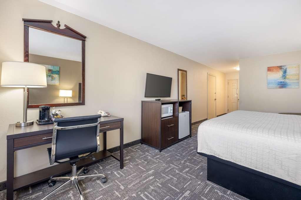 Best Western Post Inn Стая снимка